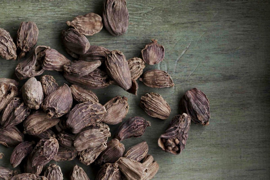 Black Cardamom Pod - Bohica Pepper Hut 
